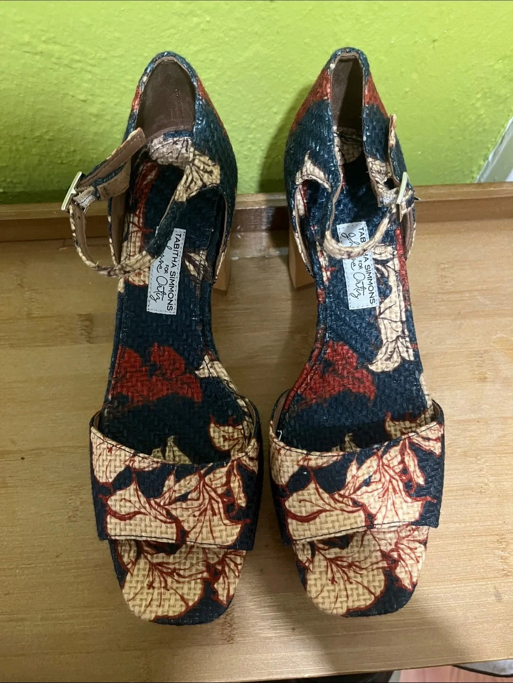 Tabitha Simmons bold floral